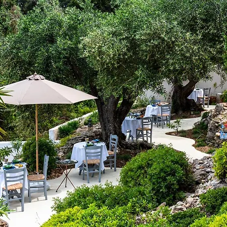 Nero * Lakka (Paxos)